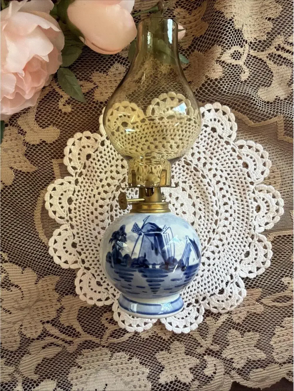 VTG Mini Oil Lamp Delft Blue Windmill Amber Glass Chimney Holland 9” Dutch